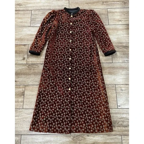 David Brown For Saks Fifth Ave Velour Lounge House Dress Robe size S - Picture 3 of 10